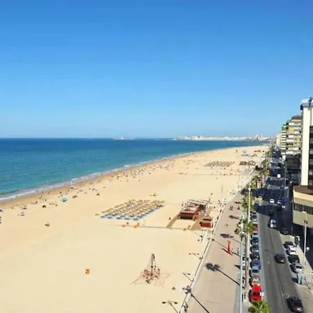 San Felipe Neri Free Parking * Кадіс