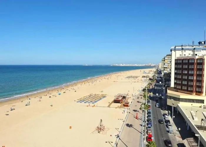 San Felipe Neri Free Parking * Кадіс